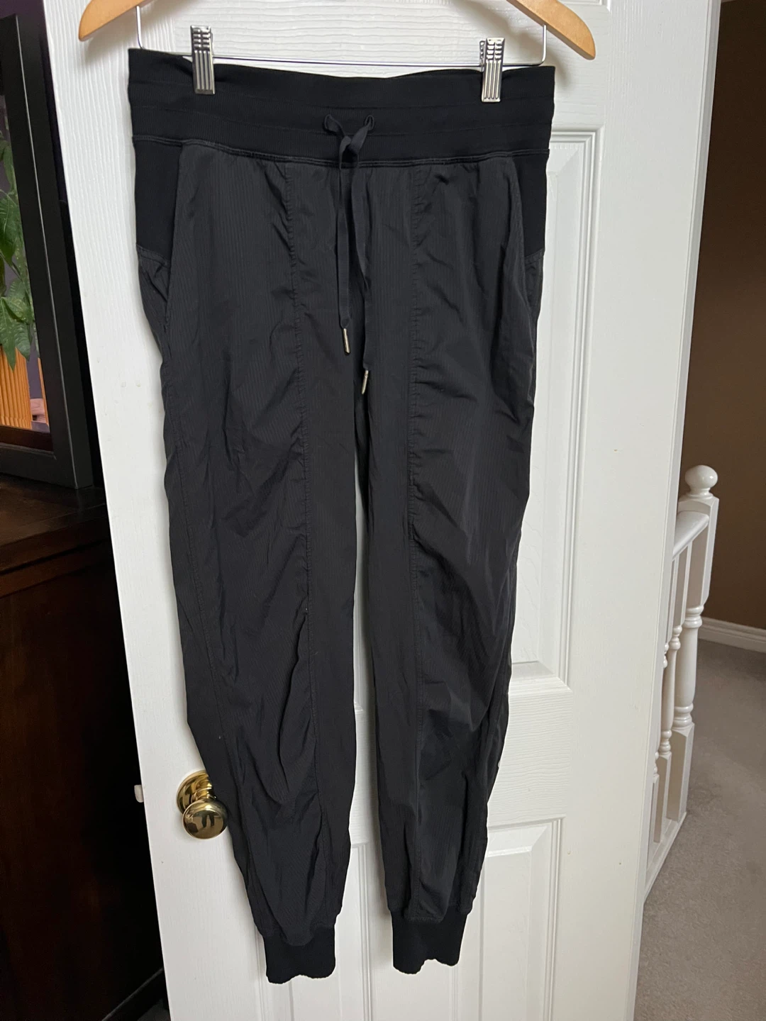 Size 6 lulu studio pants