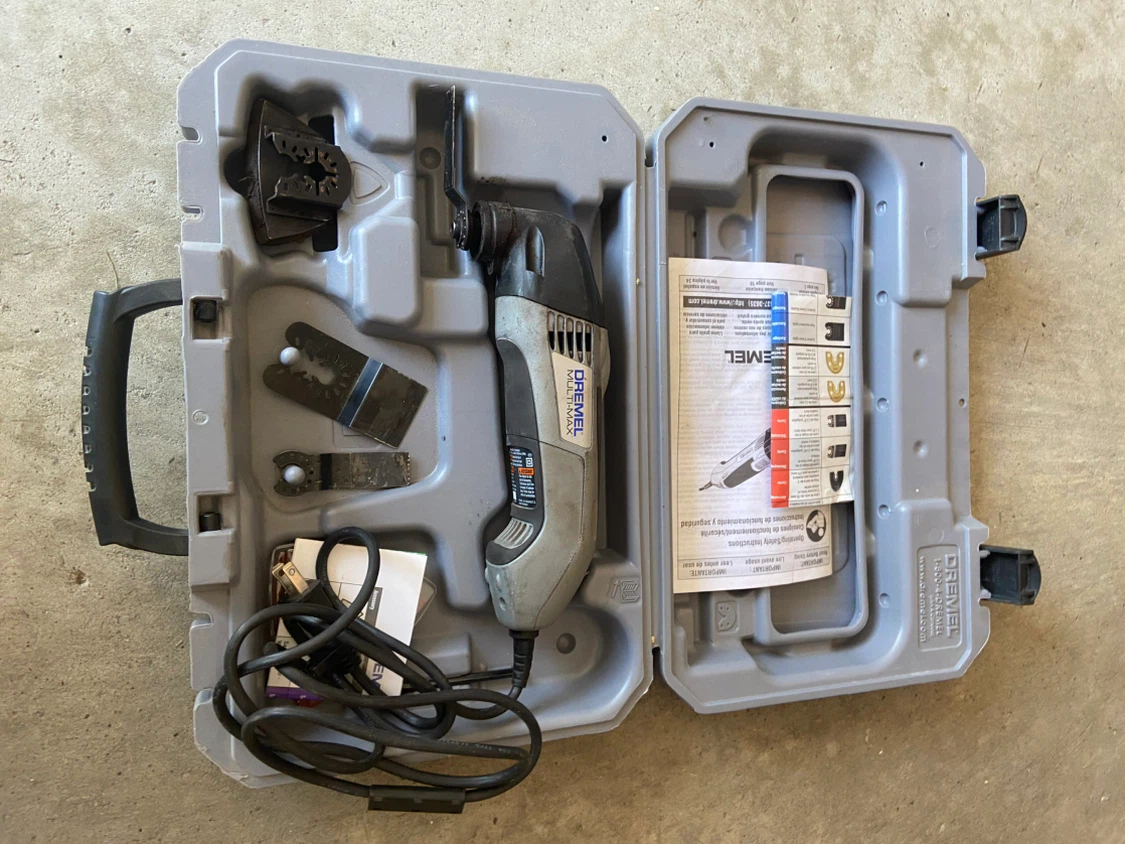 Dremel Multi-Max Oscillating Tool Kit