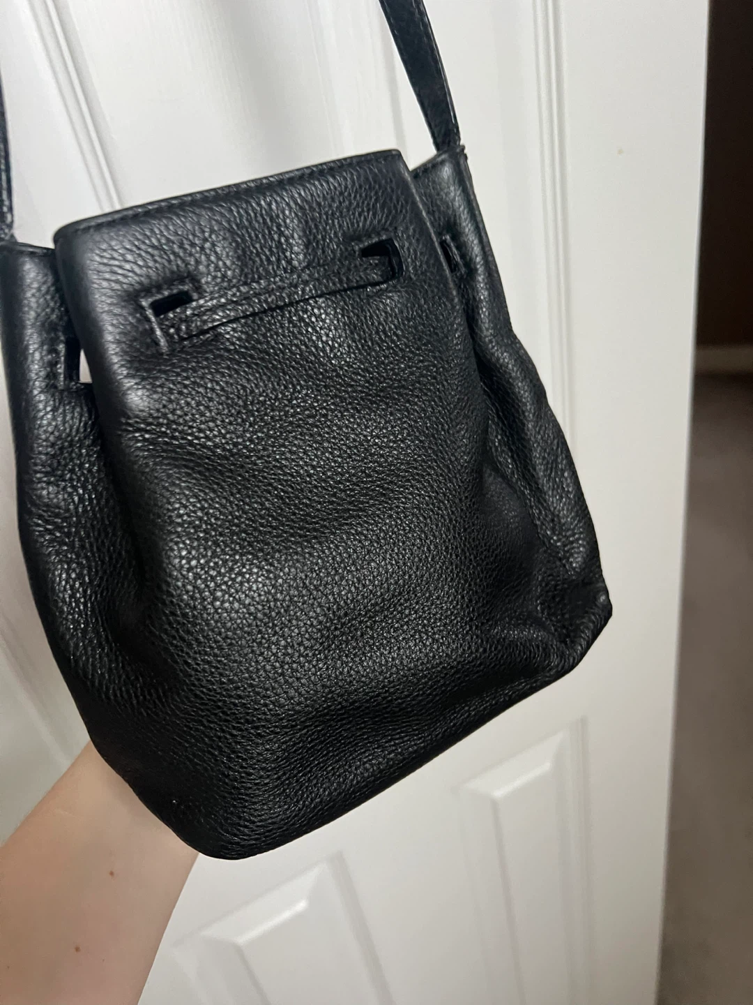 Kate Spade Black Leather Drawstring Bucket Bag - photo 3