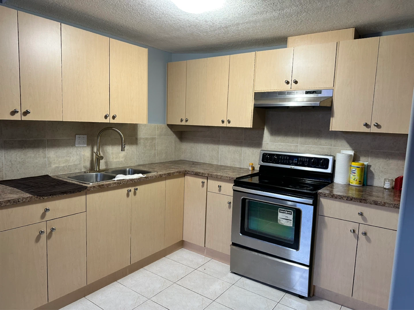 Basement for rent - photo 4