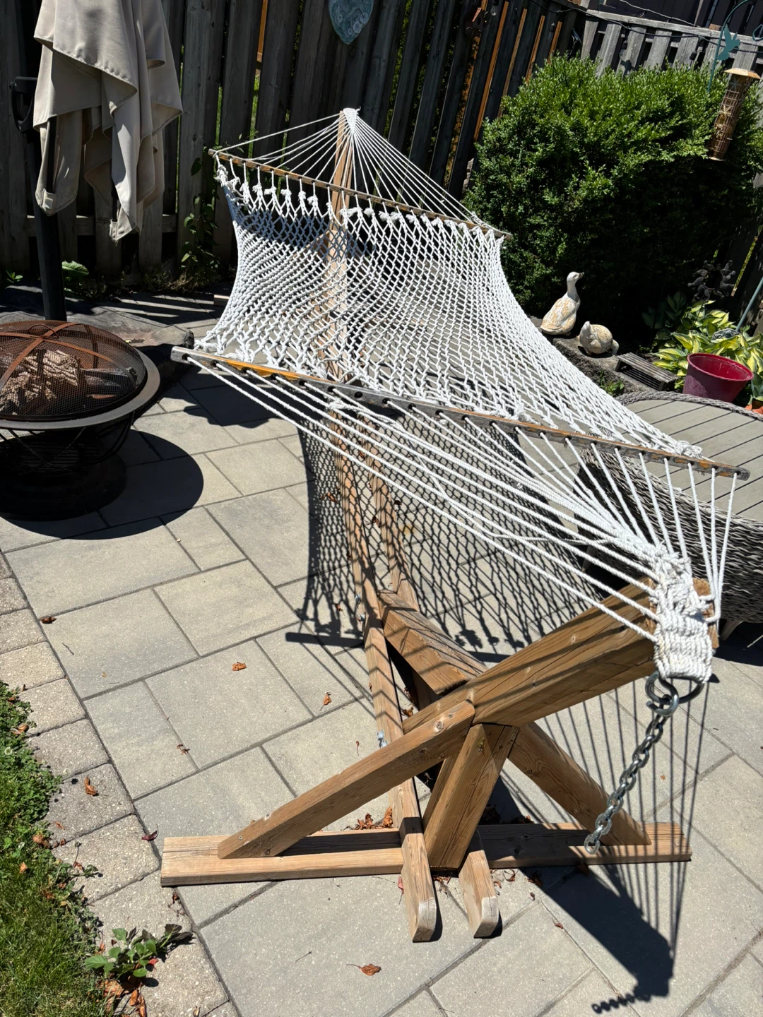 White Rope Hammock with Wooden Stand