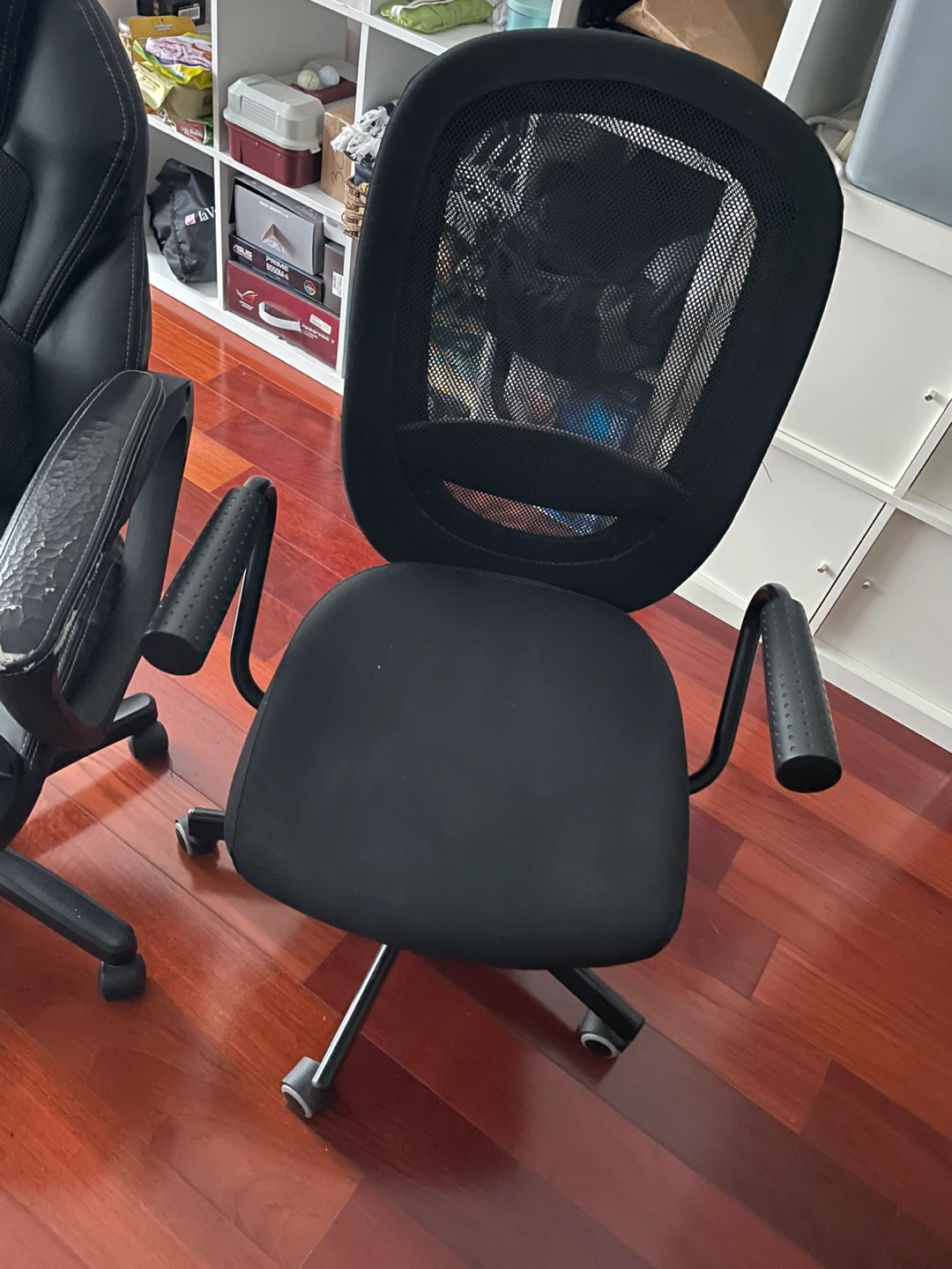 Black Mesh Back Office Chair