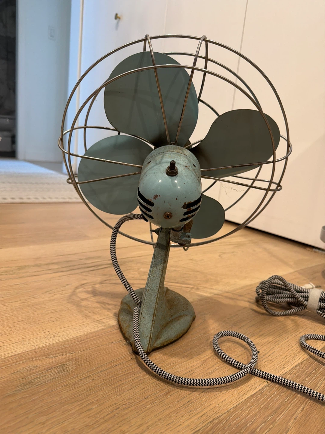 Farcán Electric Fan - Decorative, not working - photo 2