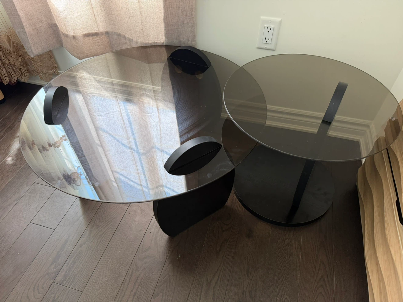 Set of 2 modern nesting coffee tables - photo 2