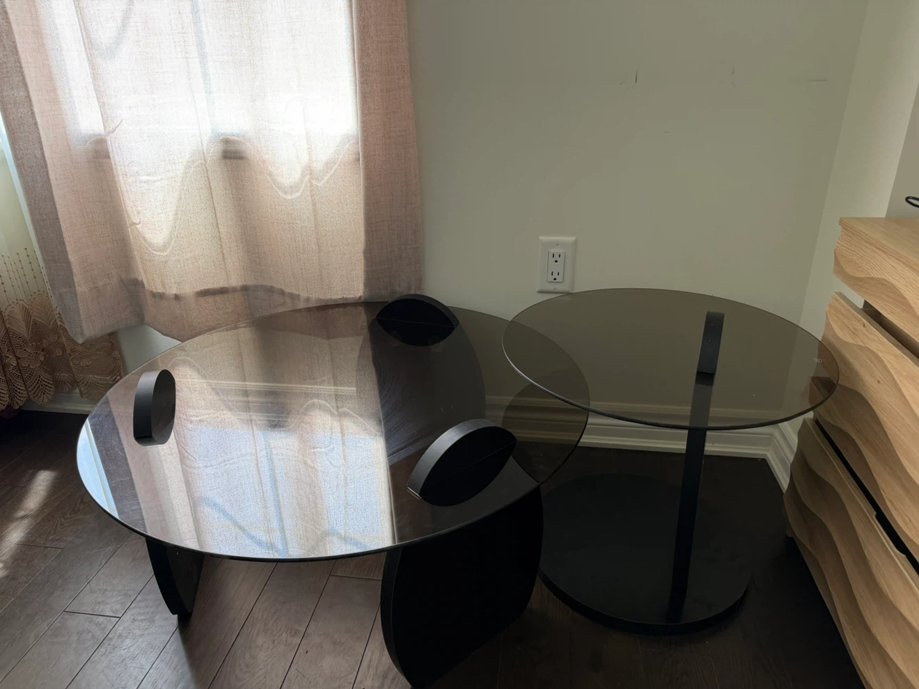 Set of 2 modern nesting coffee tables - photo 3