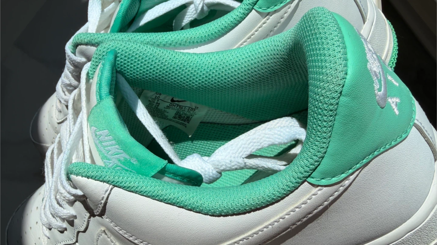 Nike Air Force 1 Low “Mint” Sneakers 10 US - photo 2