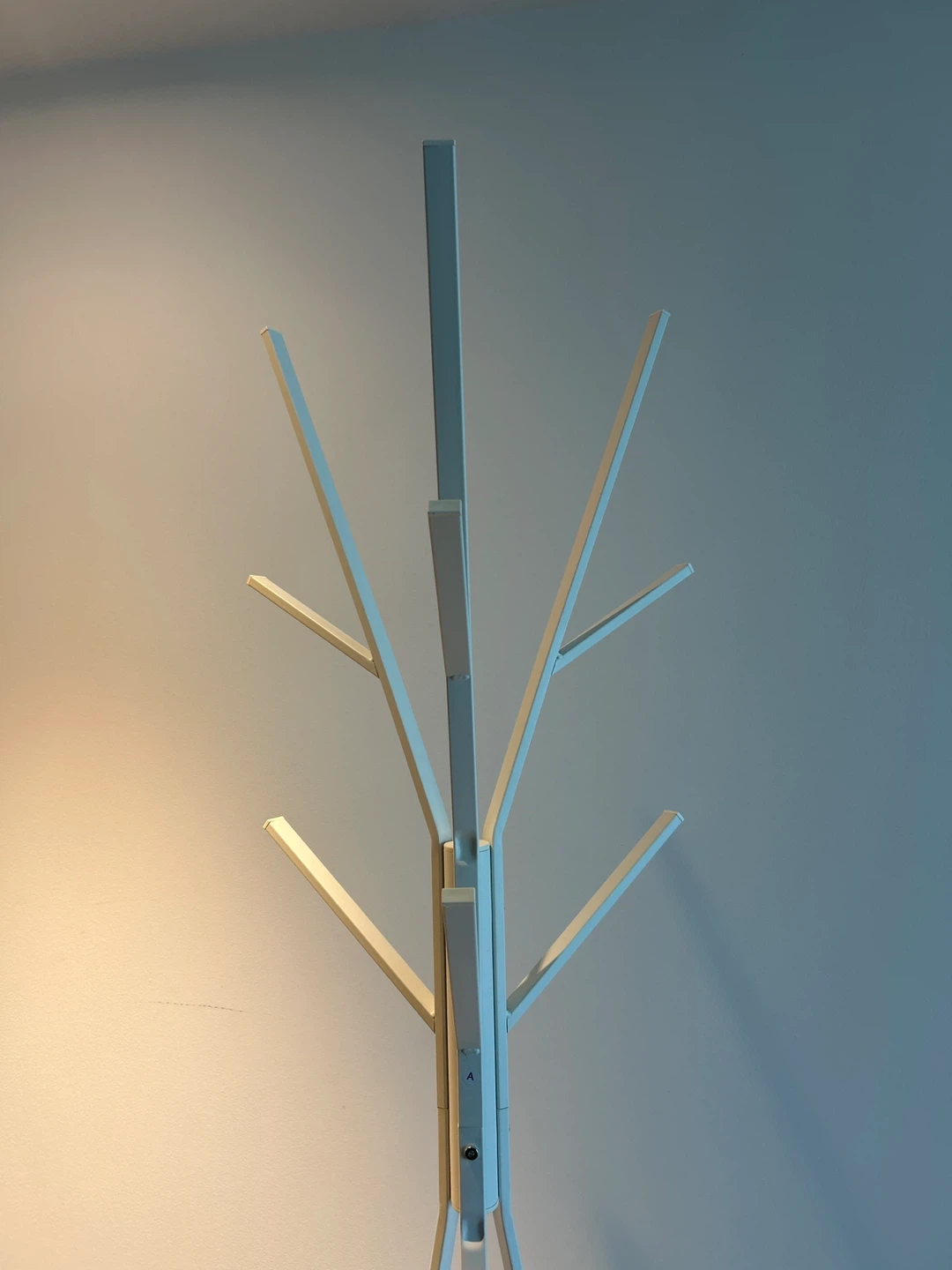 White Standing Coat Rack - photo 3