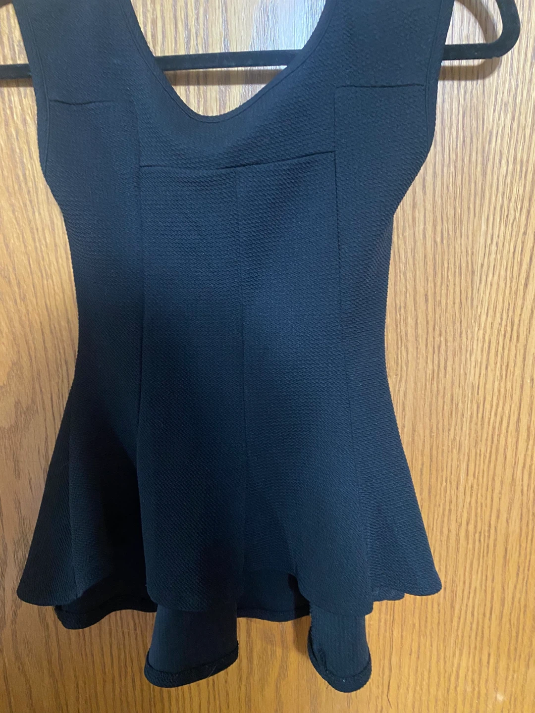 Black Sleeveless Peplum Top - photo 3
