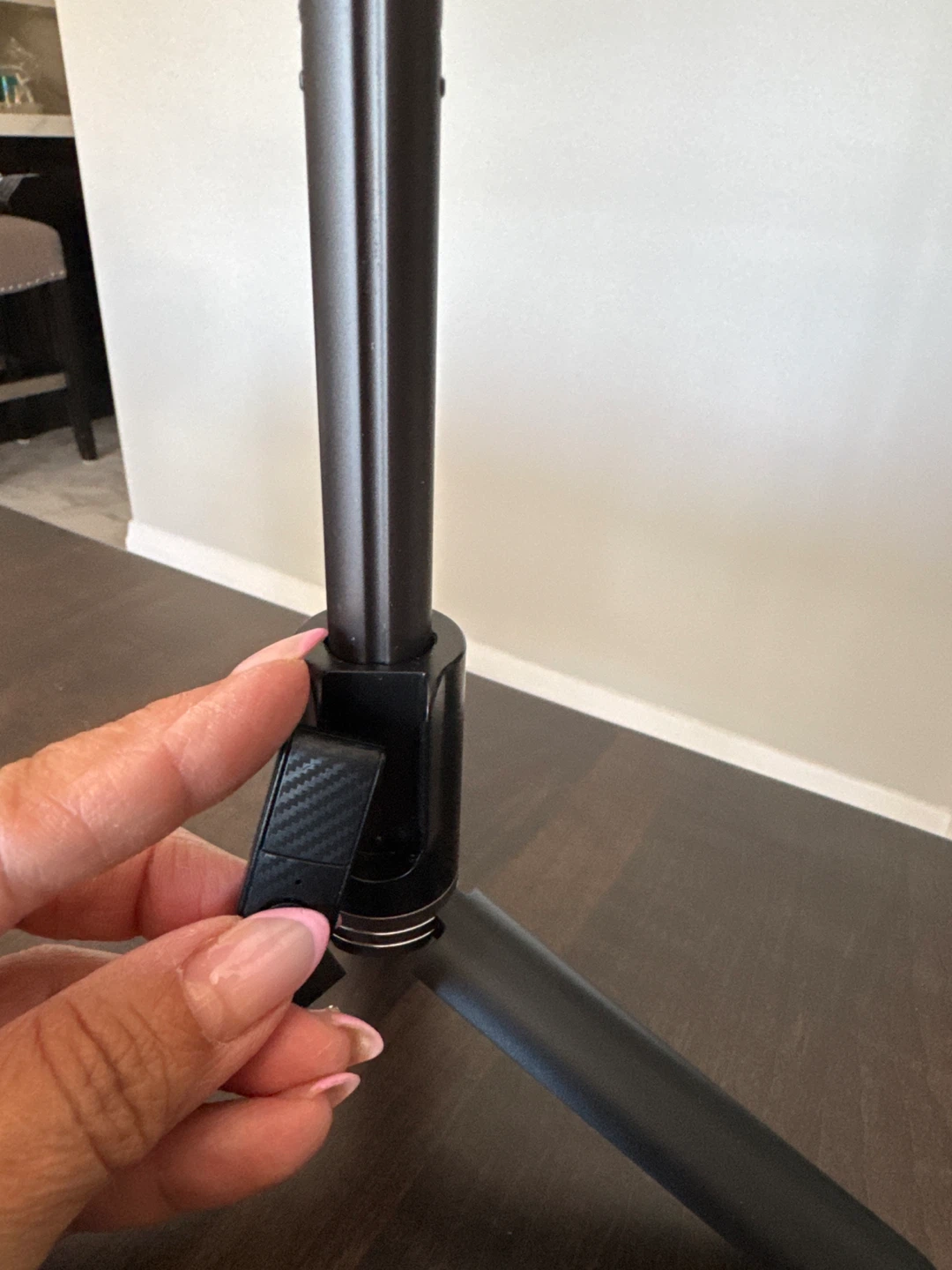 Black Extendable Selfie Stick Tripod with Remote - photo 4