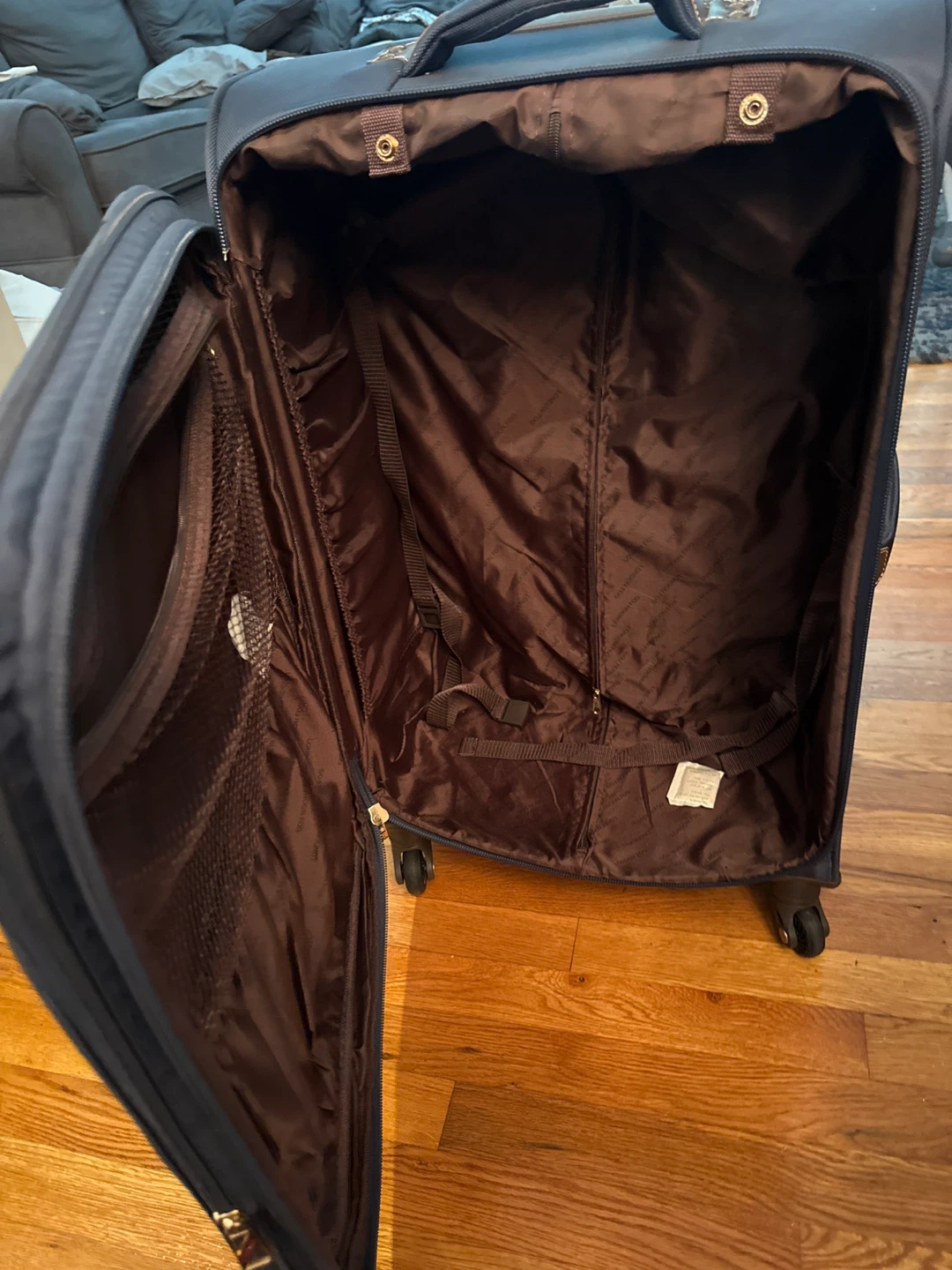 London Fog Luggage suitcase - photo 3