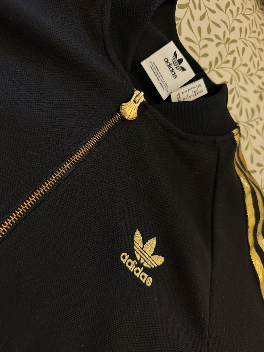 Adidas Track Jacket Black Gold - photo 2