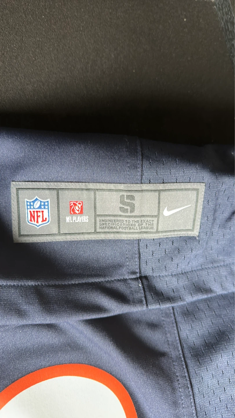 Lance Briggs Chicago Bears Autographed Jersey #55 - photo 5