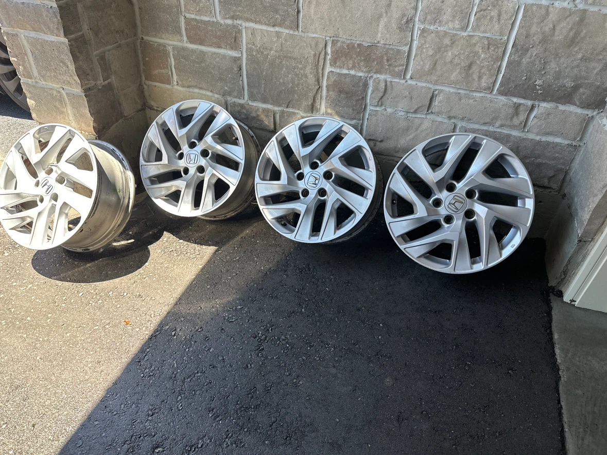 Honda Alloy Wheels (Set of 4)