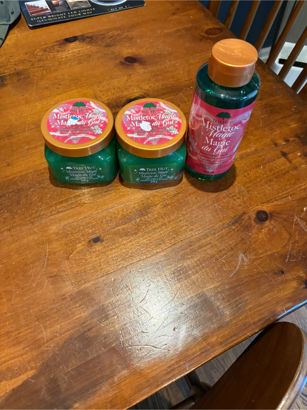Tree Hut Mistletoe Magic Sugar Scrub & Body Wash Set