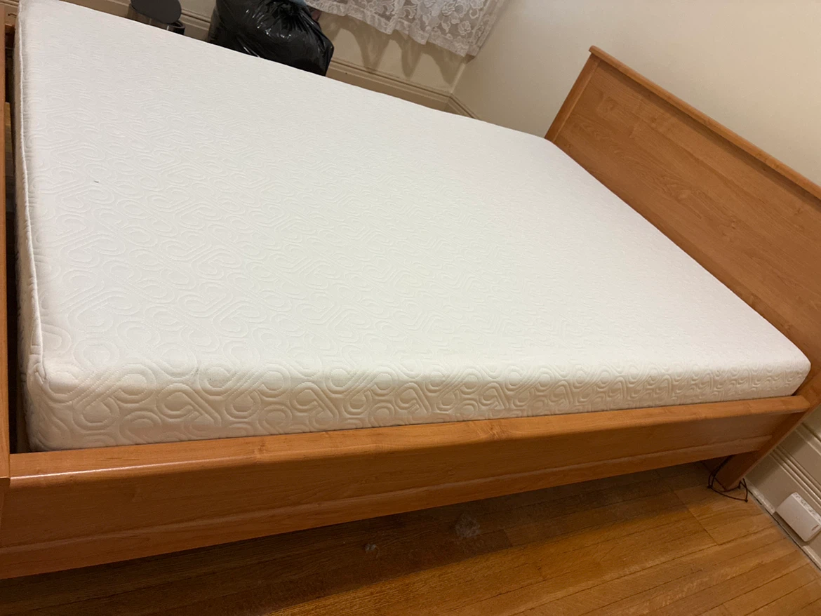 Wooden bed frame. Double/ full bed. - photo 5