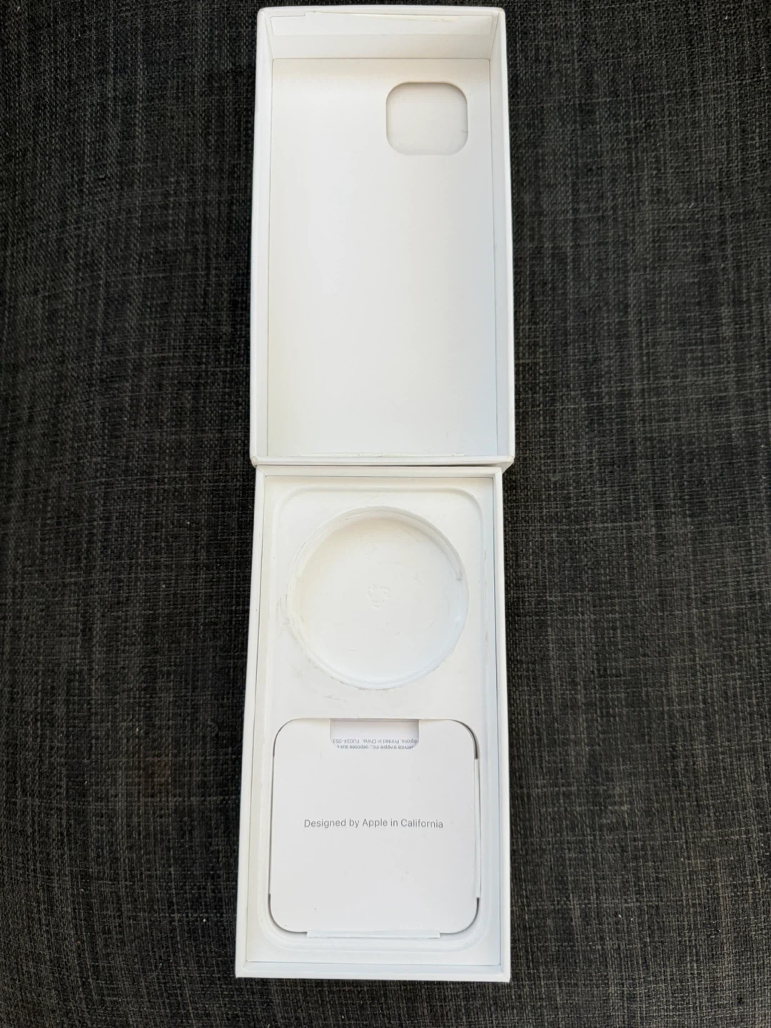 iPhone 14 Navy Blue - photo 4
