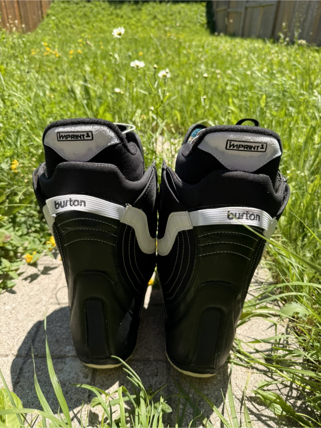 Burton Women's Mint Snowboard Boots - US Size 10 - photo 3