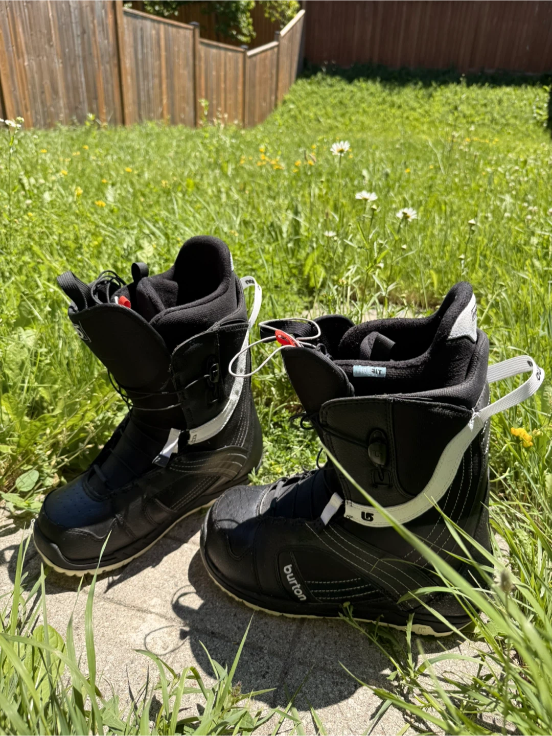 Burton Women's Mint Snowboard Boots - US Size 10 - photo 5