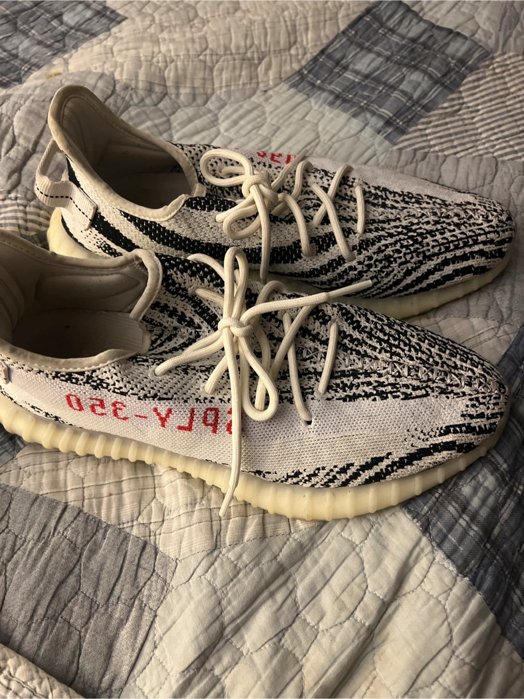 Adidas Yeezy Boost 350 V2 Zebra