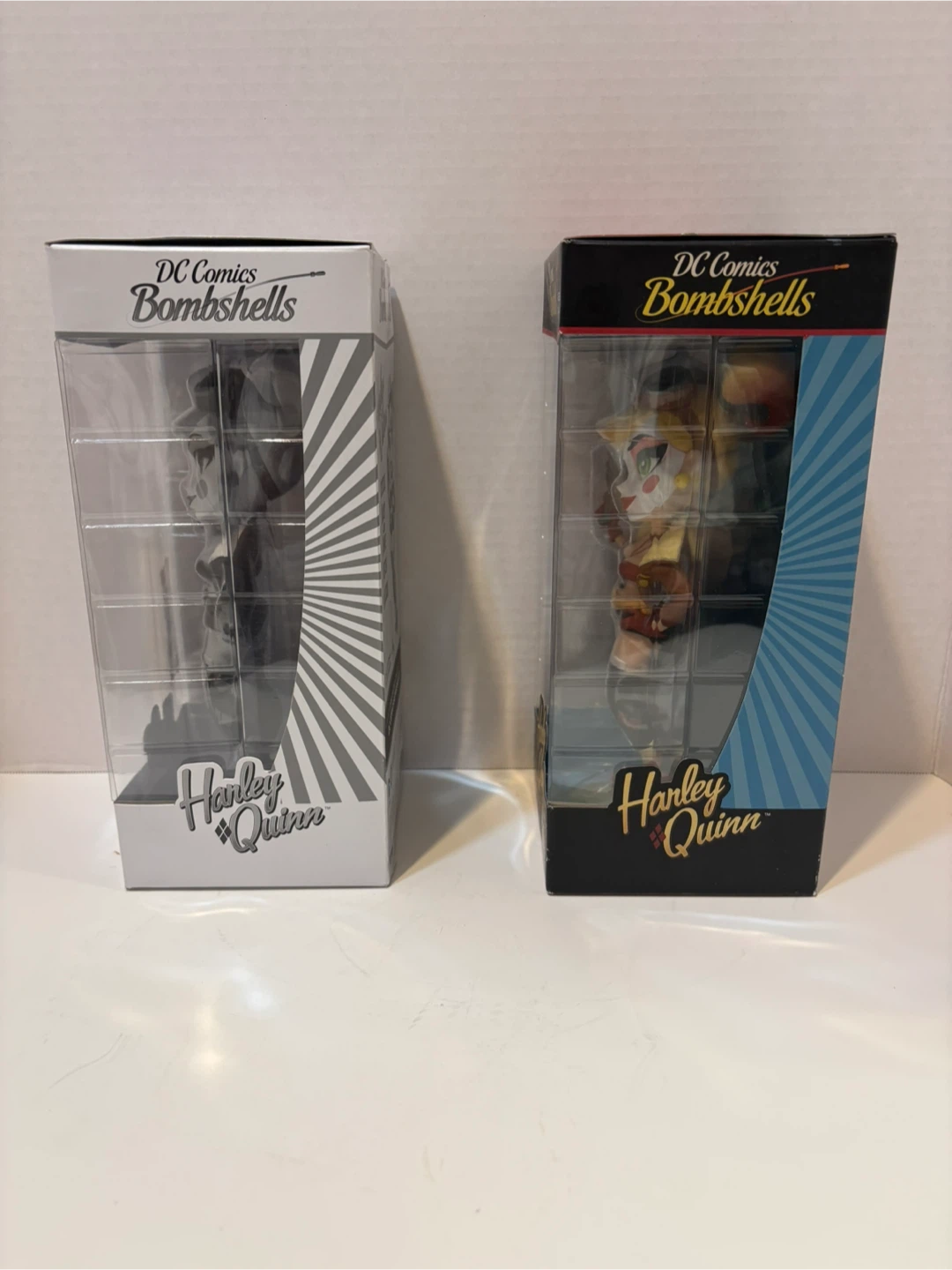 DC Comics Bombshells Harley Quinn Vinyl Figures (2-Pack) - photo 2