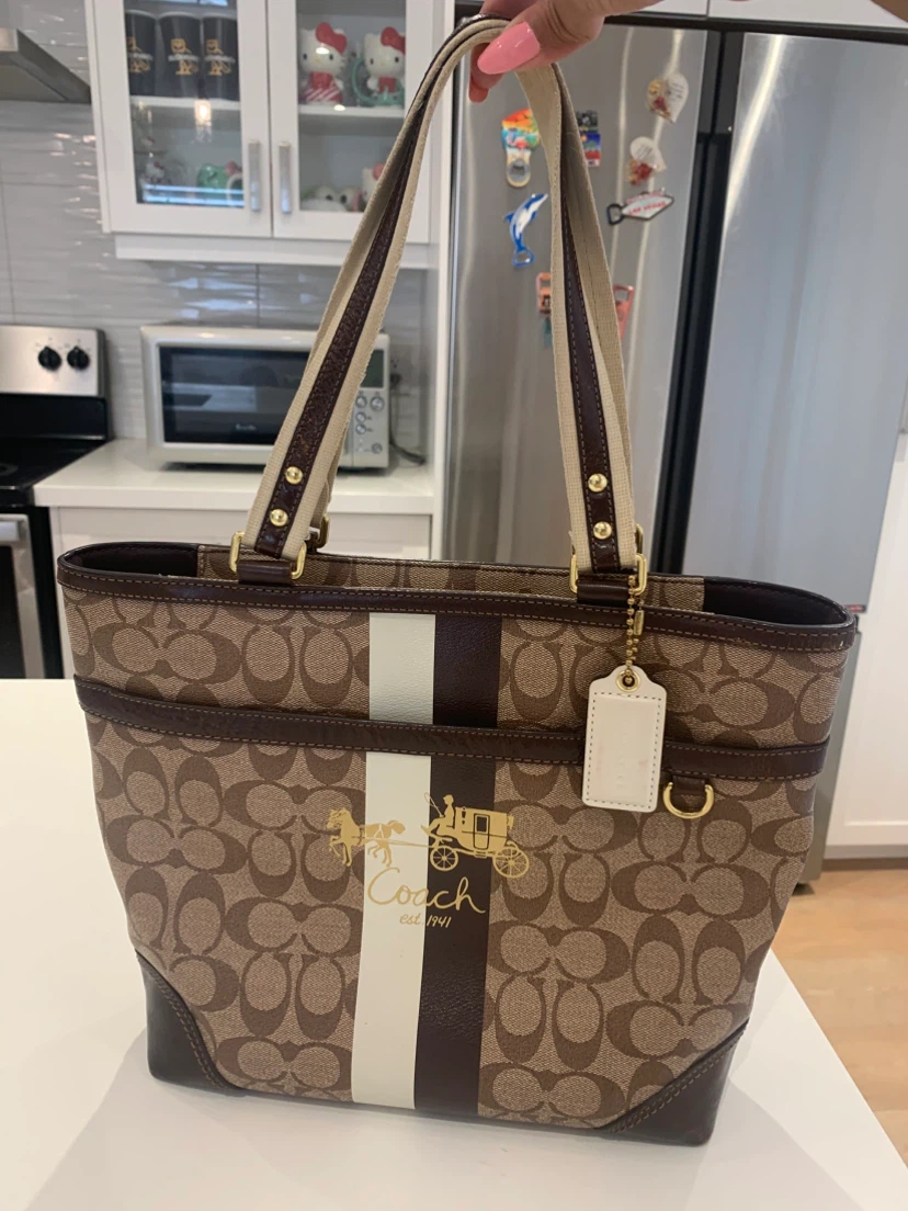 💜 Coach Brown Signature Chelsea Heritage Tote Bag 💜