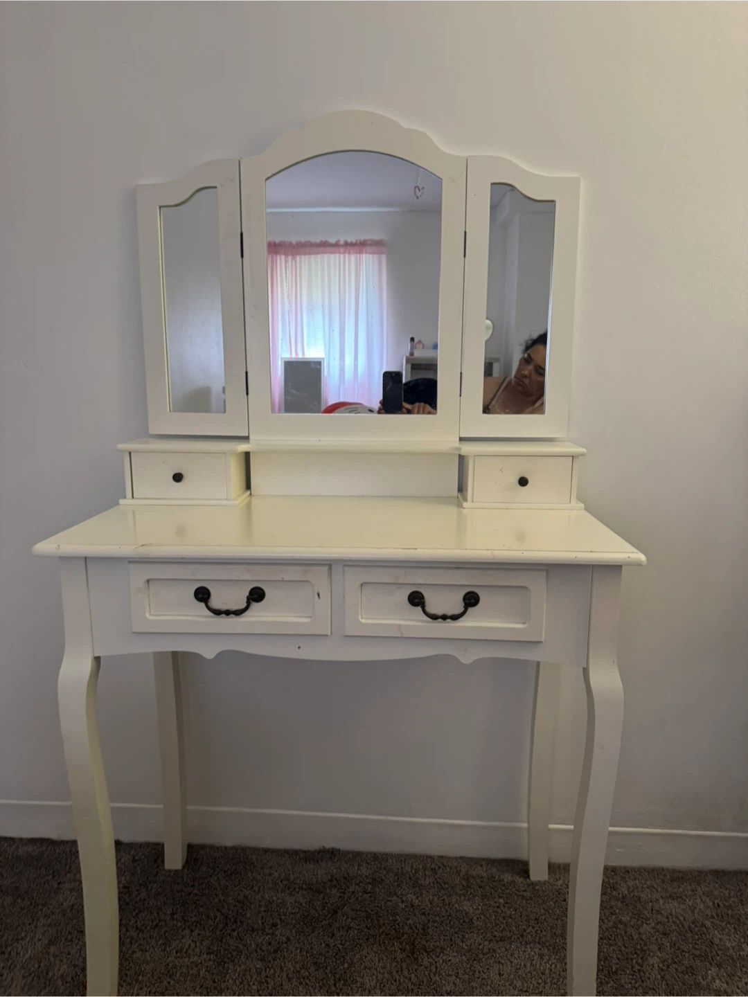 White Vanity Table with Tri-Fold Mirror