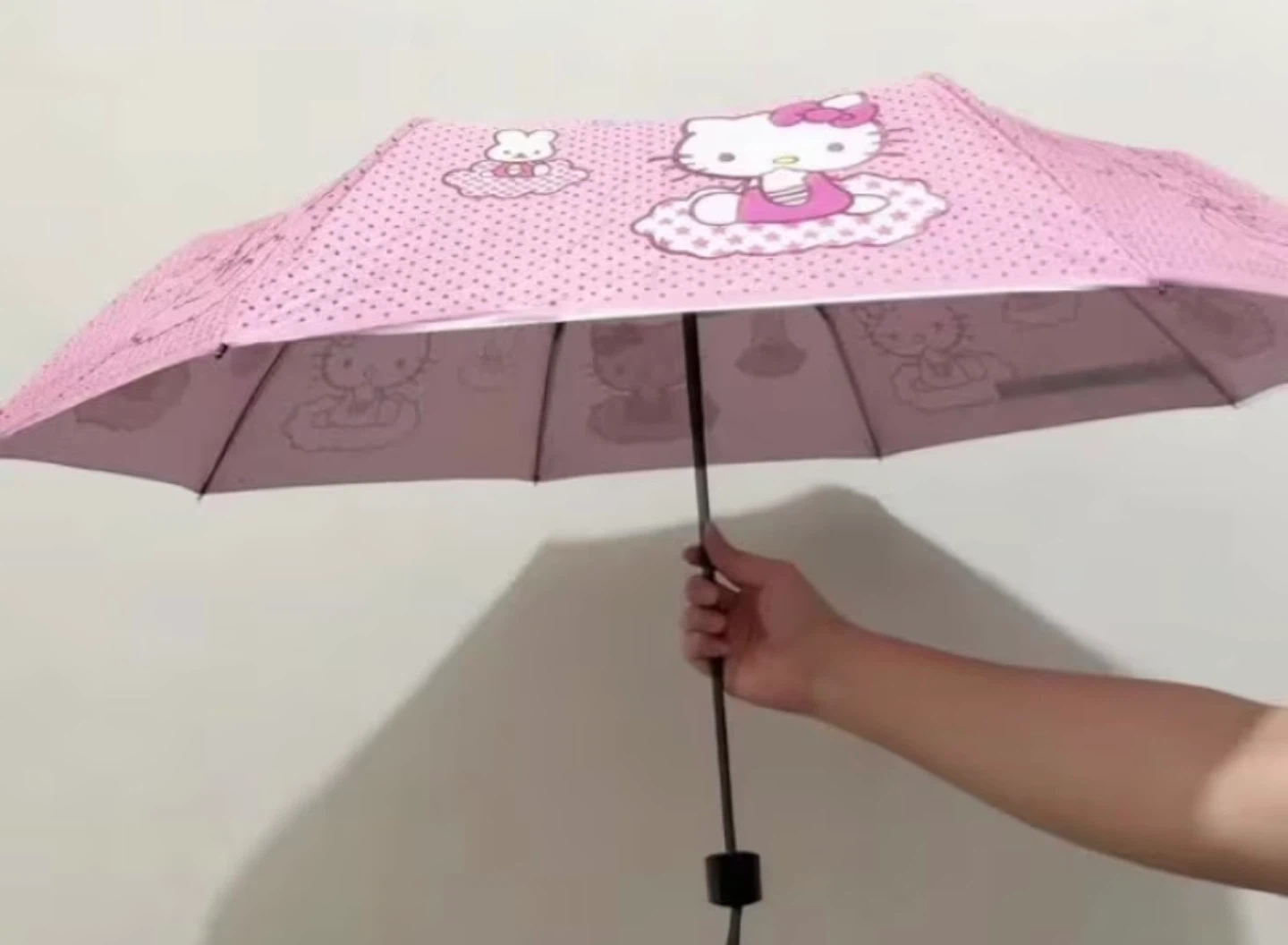 Hello Kitty Pink Polka Dot Umbrella - photo 3
