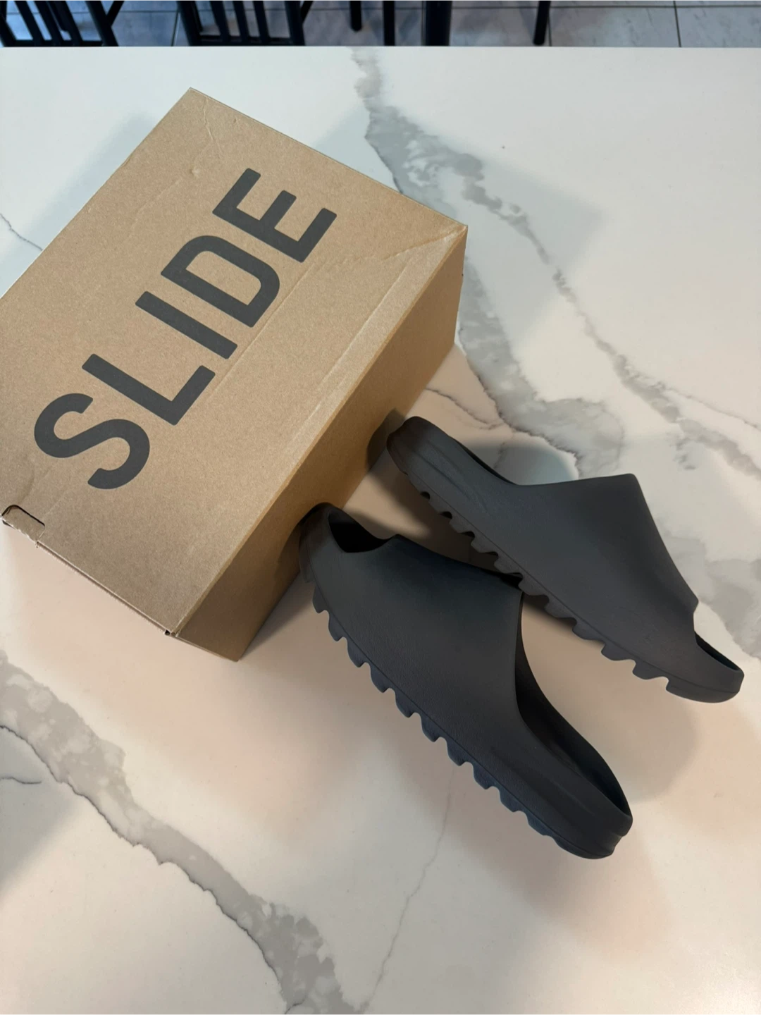 Yeezy Slides Granite - Size 11M