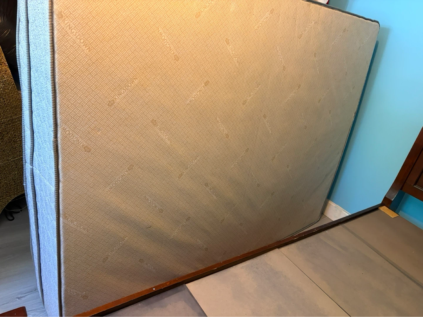 Premium Quality Solid Queen Bed - photo 5