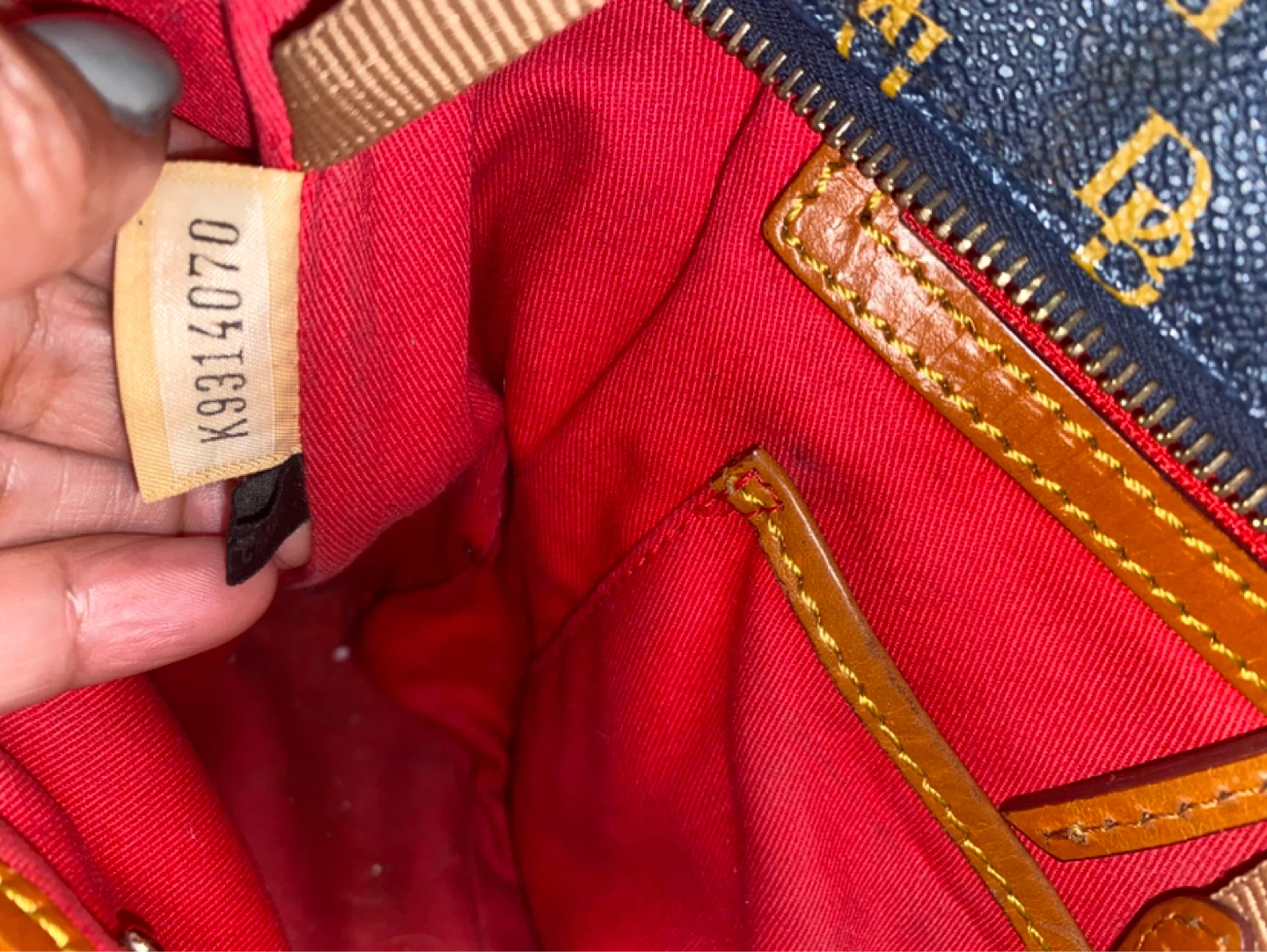 Dooney & Bourke Monogram Tote Bag - photo 5