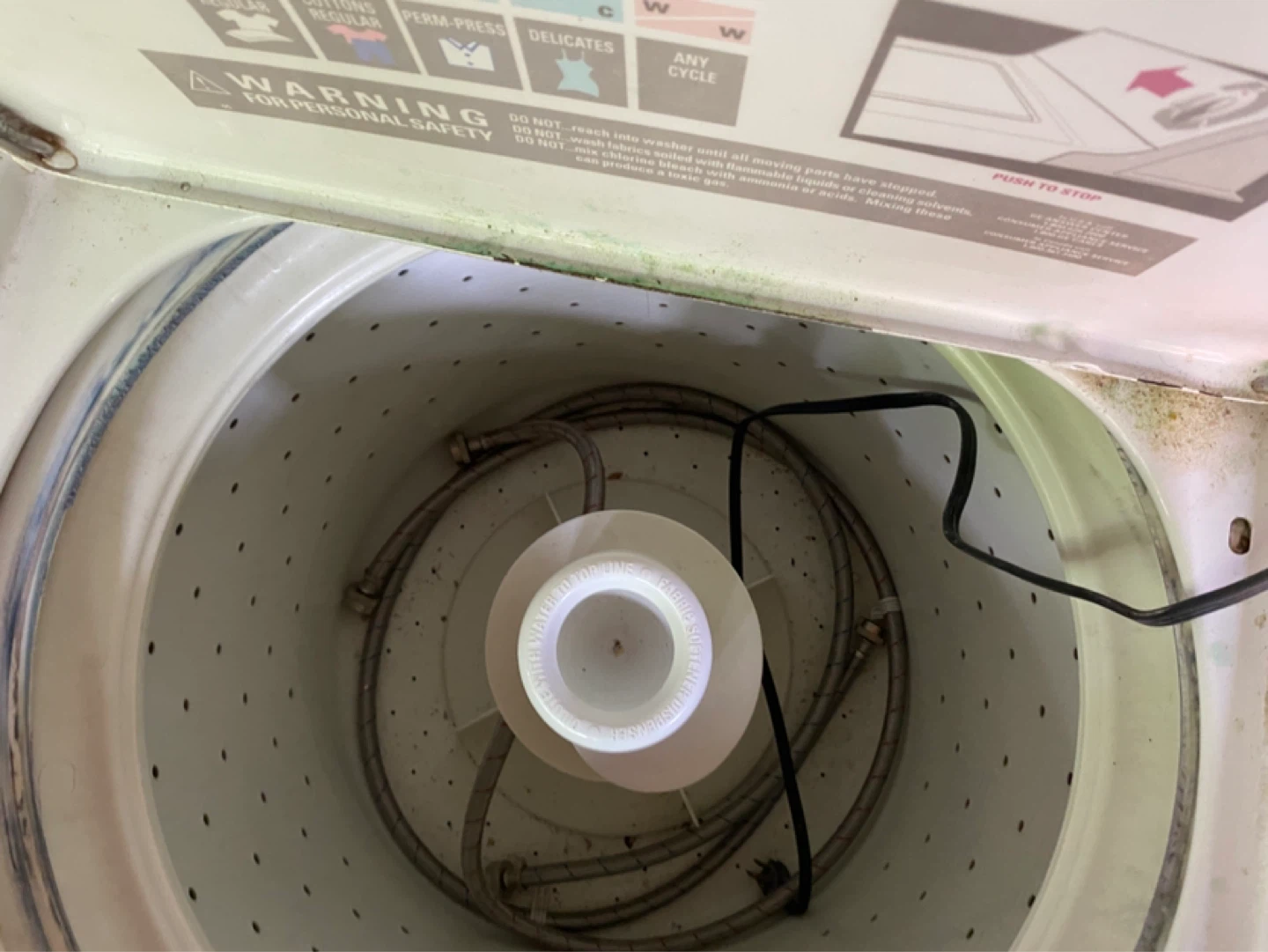 GE Top Loader Washer & Maytag Drier - photo 5