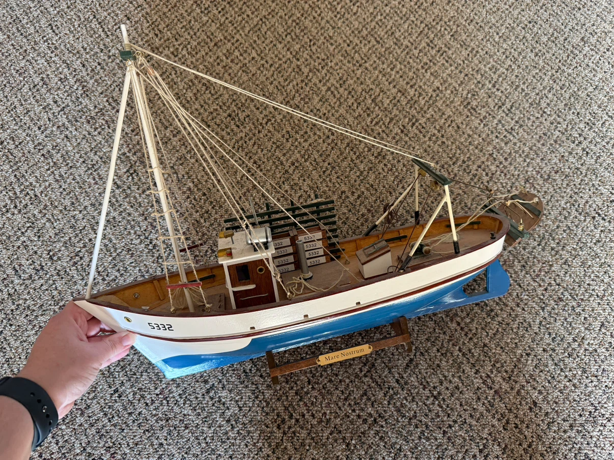 4 Vintage Wooden Model Ships - photo 3