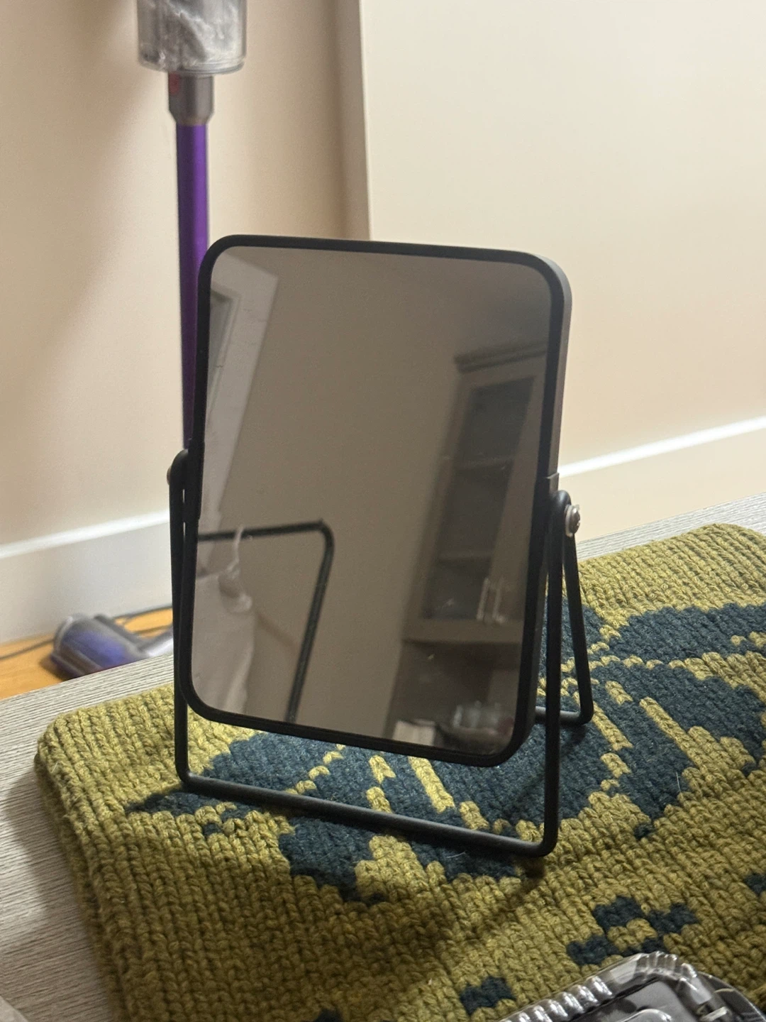 Tabletop Mirror