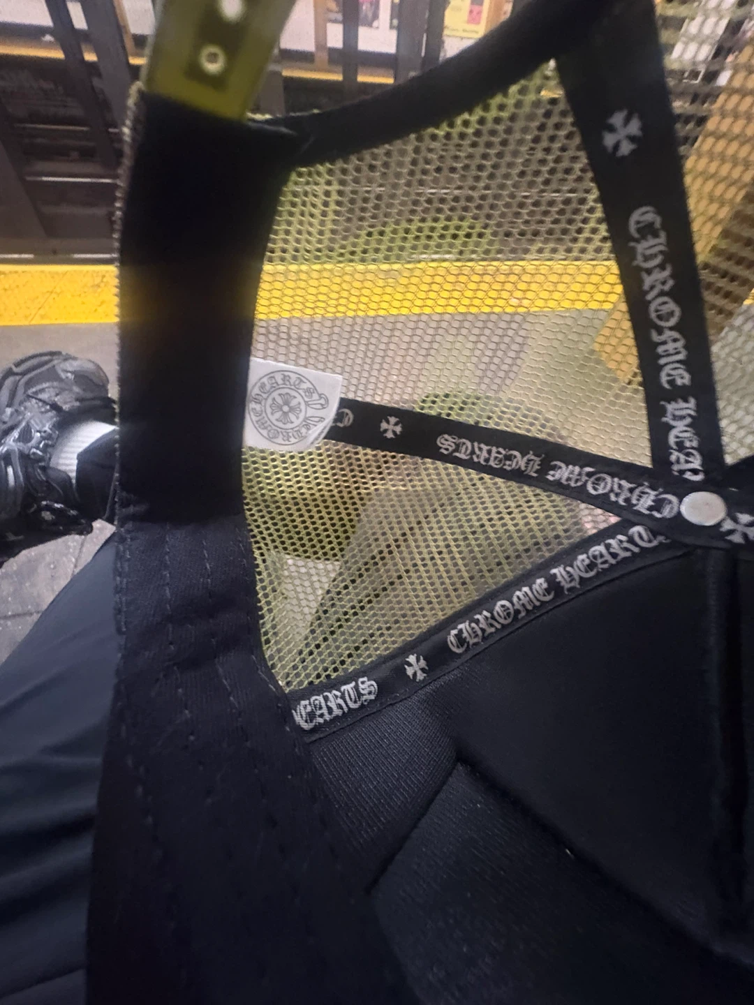 Chrome Hearts Trucker Hat - photo 2