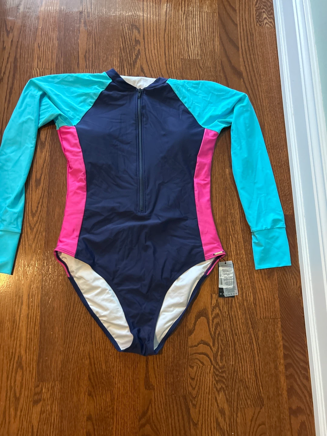 Women’s Long Sleeve Swimsuit - photo 3