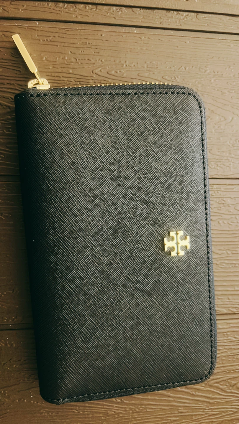 Tory Burch Black Leather Zip Around Wallet
