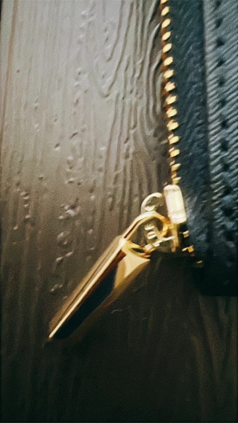 Tory Burch Black Leather Zip Around Wallet - photo 2