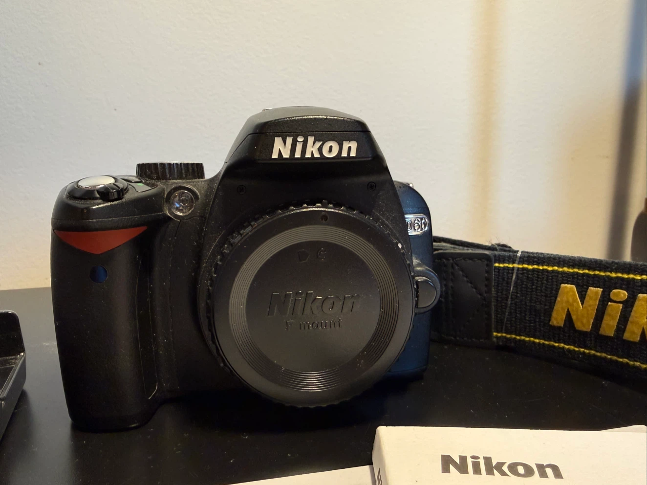 Nikon D60 Camera Body - photo 2