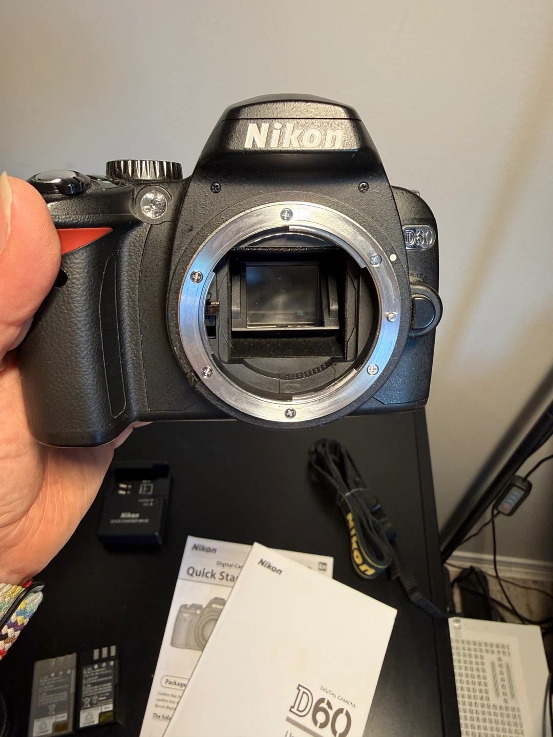 Nikon D60 Camera Body - photo 4