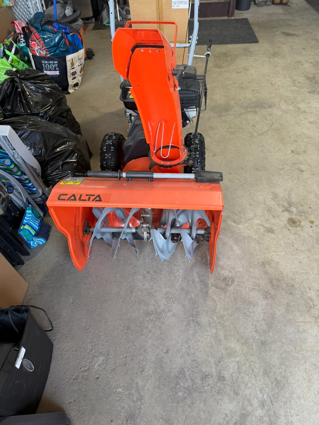Calta snow blower