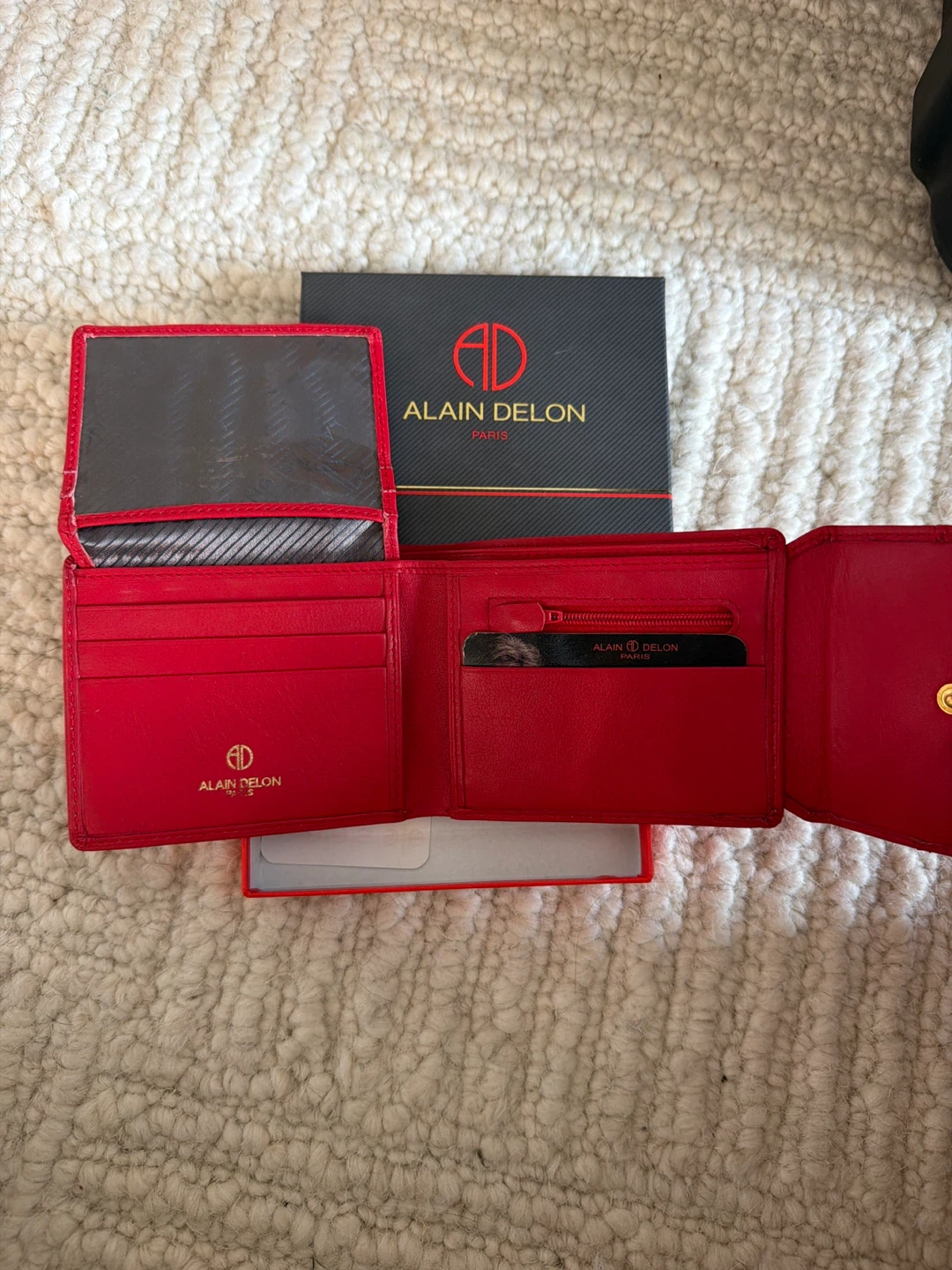 Alain Delon Red Leather Bifold Wallet Set - photo 3