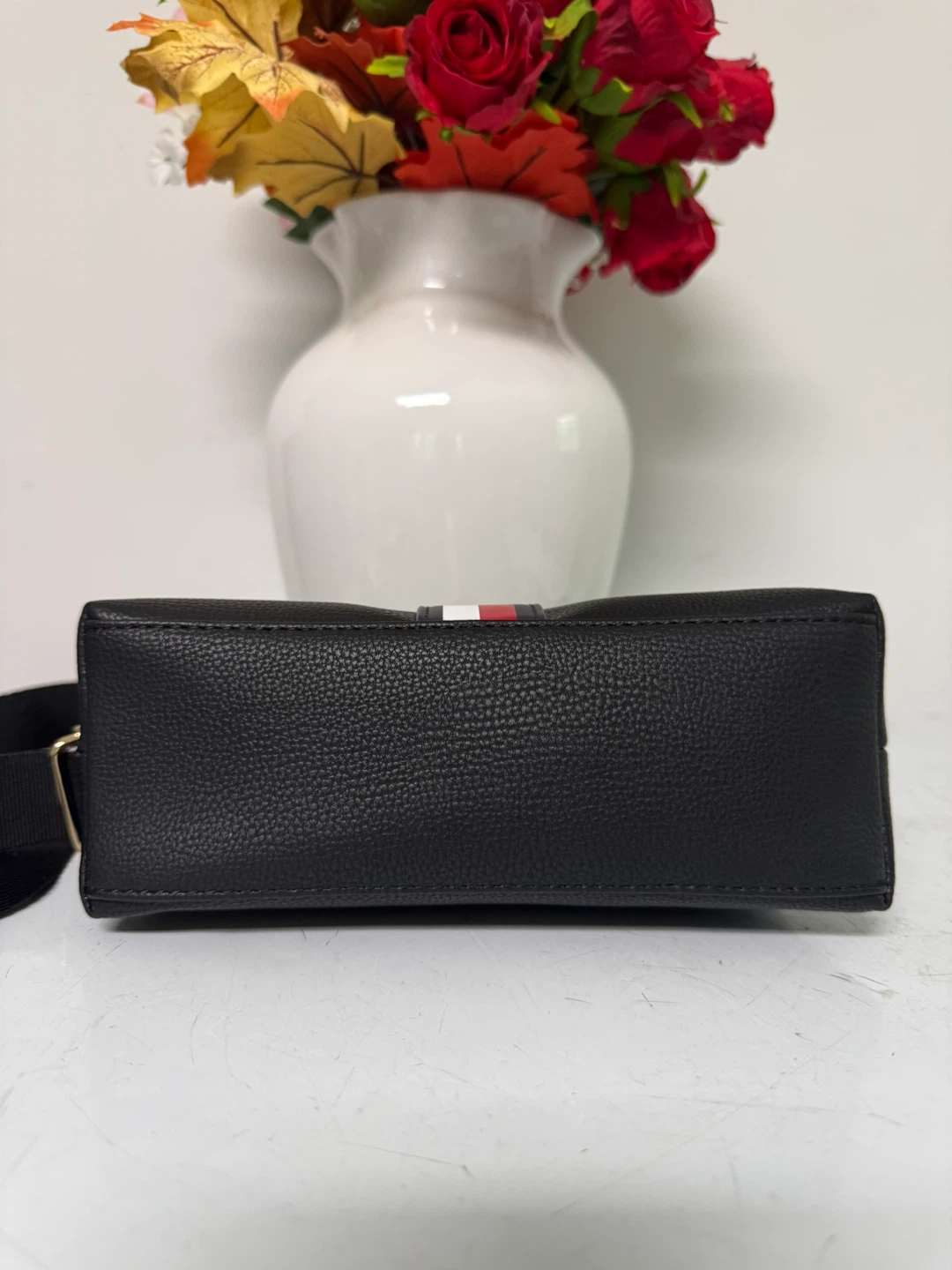 Tommy Hilfiger Black Crossbody Bag - photo 3