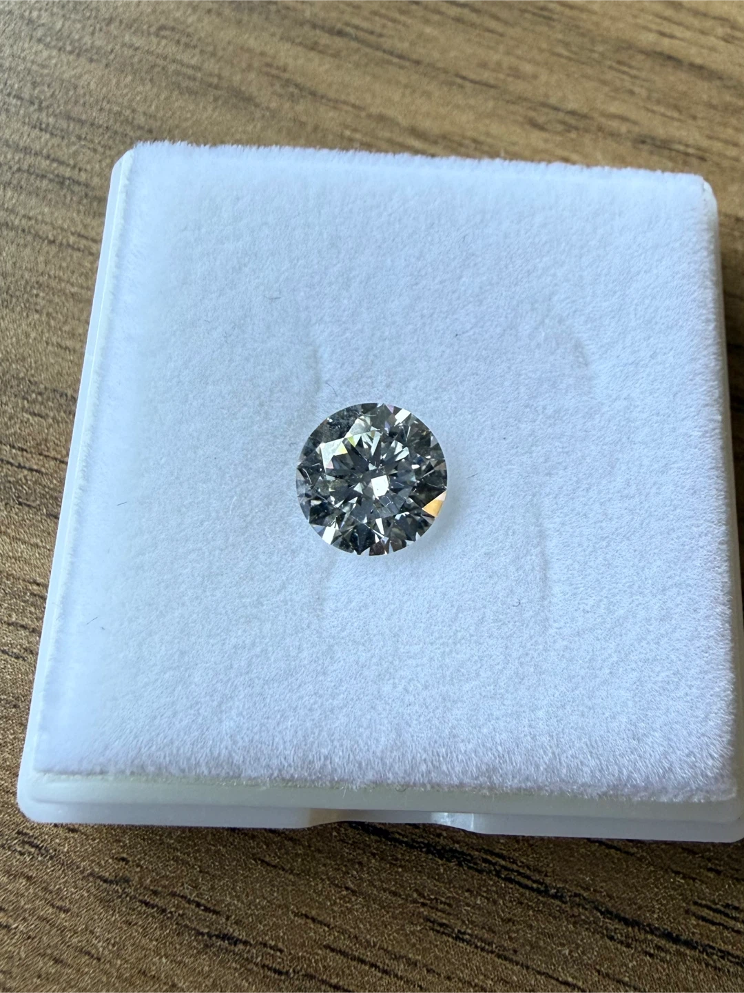 2.02 Carat Round Brilliant Laboratory Grown Diamond - photo 3