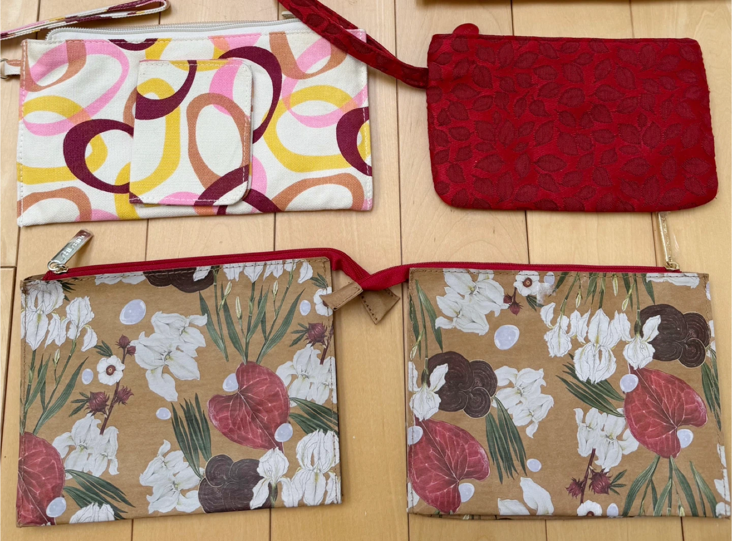 BRAND NEW Shiseido Makeup/Toiletry Bags (Various Sizes)