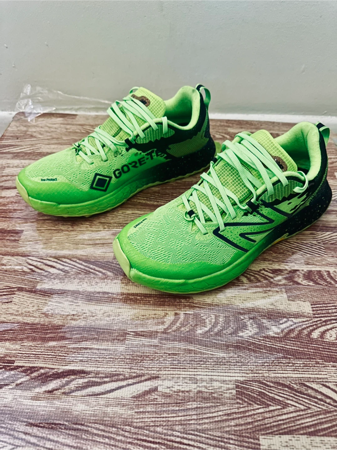 New Balance Fresh Foam X GTX Running Shoes - Size 9.5