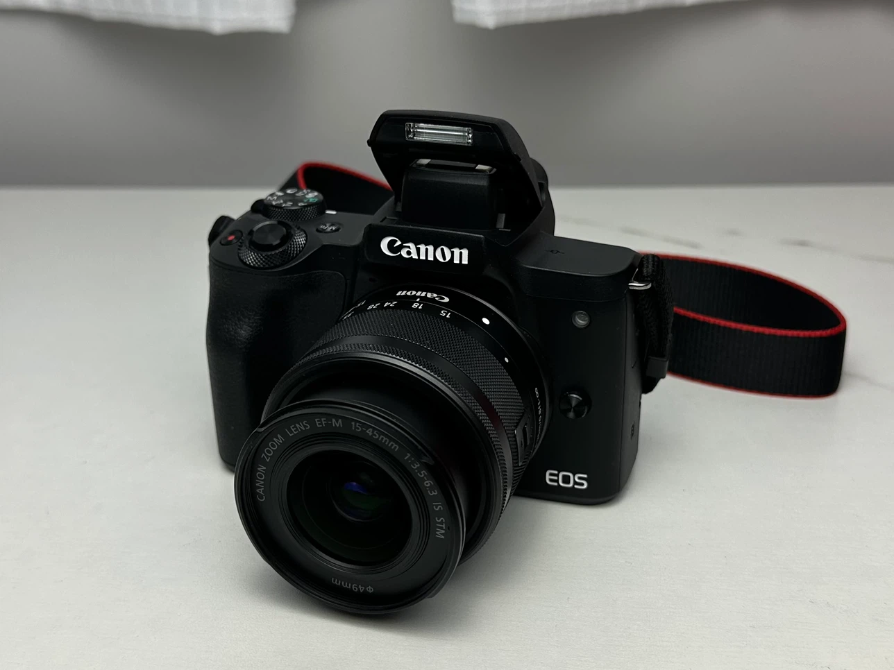 Canon EOS M50 Mirrorless Camera Kit *Mint Condition* - photo 4