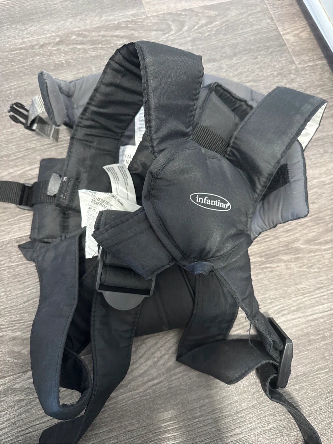 Infantino Baby Carrier - photo 2