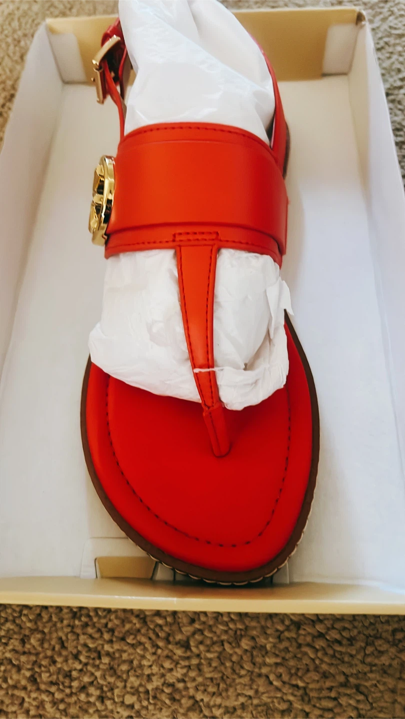 Michael Kors Carmen Thong Sandals - Coral Reef - Size 7 - photo 3