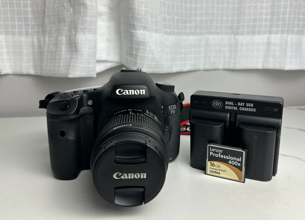 Canon EOS 7D 18.0MP DSLR Camera w/ 18-55mm Kit Lens