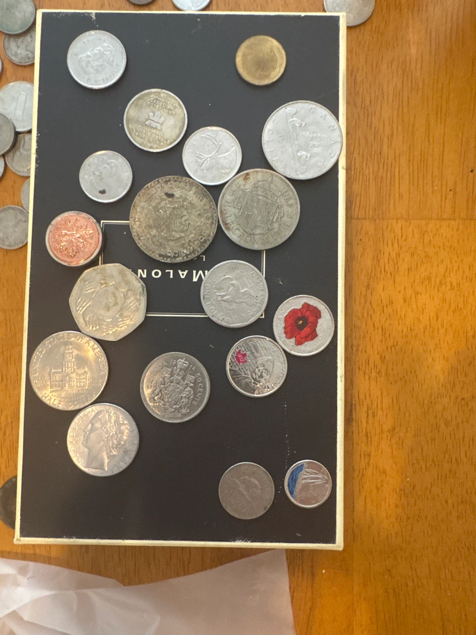 Collection of assorted world coins - photo 3